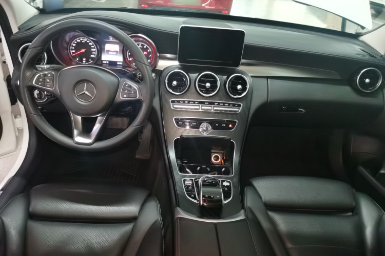 奔驰C级 2018款 C 200 L 运动版 成就特别版中控内饰7002