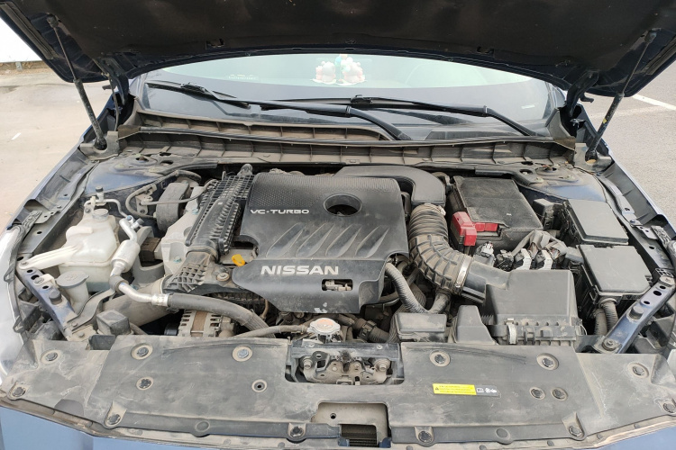 日产 天籁 2019款 2.0T XL Upper 智享版机舱底盘24
