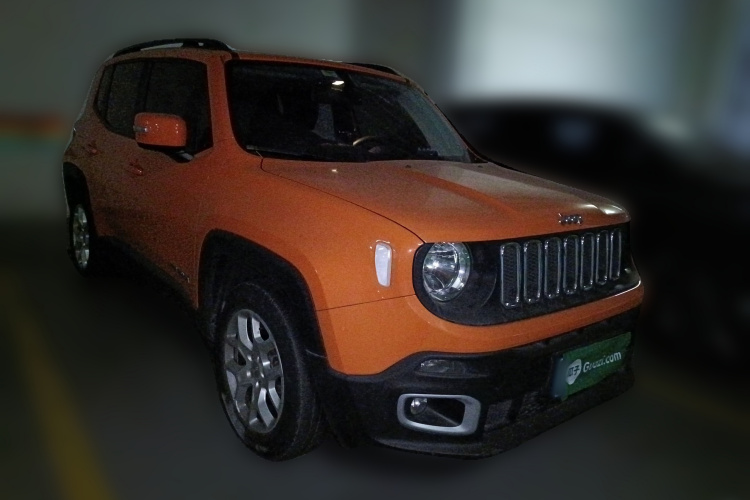 Jeep 自由侠 2018款 互联大屏版 180T 自动高能版车身外观6002