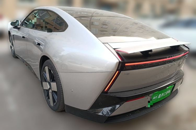 小鹏P7 2025款 702 长续航 Ultra车身外观5