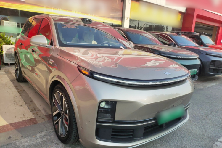 理想汽车 理想L9 2024款 Ultra车身外观6002