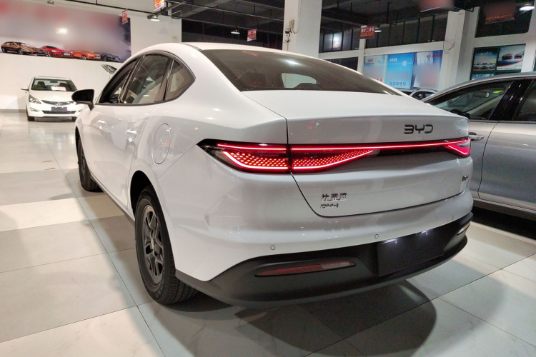 比亚迪 海豹05 DM-i 2026款 DM-i 128KM豪华型车身外观6003