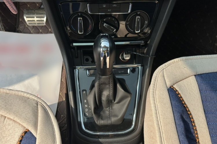 大众 C-TREK蔚领 2018款 230TSI DSG舒适型局部细节18