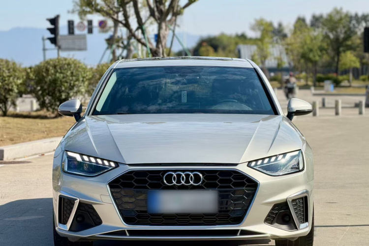 奥迪A4L 2020款 40 TFSI 豪华动感型车身外观6005