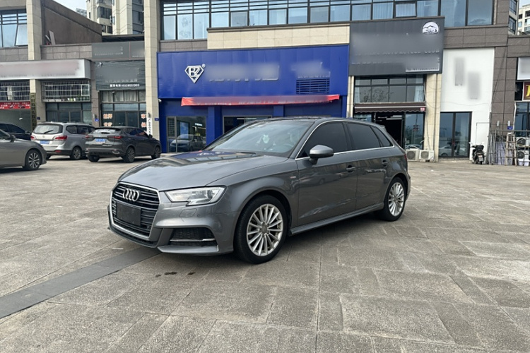 奥迪A3 2017款 Sportback 35 TFSI 时尚型车身外观6007