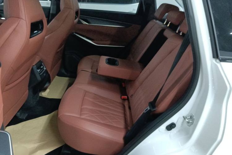 长安CS75 PLUS 2024款 第三代 冠军版 2.0T 智驾劲擎型中控内饰21