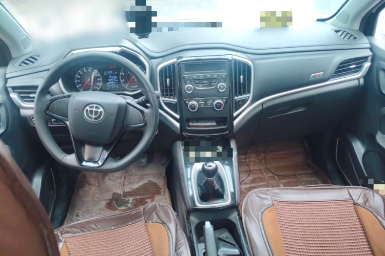 中华V3 2020款 1.6L 手动舒适星空版中控内饰12