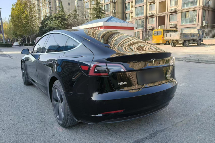 特斯拉 Model 3 2020款 改款 标准续航后驱升级版车身外观6005