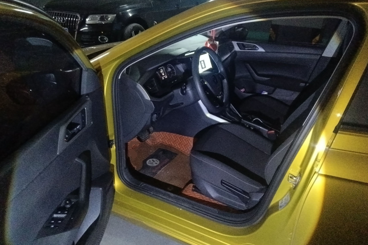 大众 Polo 2021款 Plus 1.5L 自动全景乐享版中控内饰20
