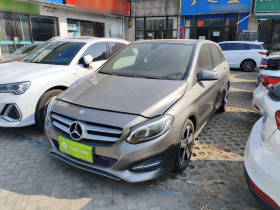 奔驰B级 2017款 B 200 时尚型