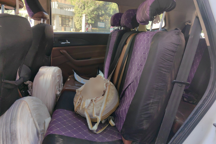 北汽幻速S7 2018款 1.5T 自动尊享型中控内饰21