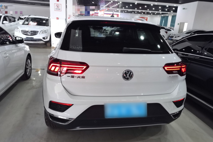大众 T-ROC探歌 2018款 280TSI DSG两驱舒适型 国V车身外观6