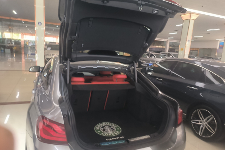 宝马4系  425i Gran Coupe M运动曜夜版局部细节23