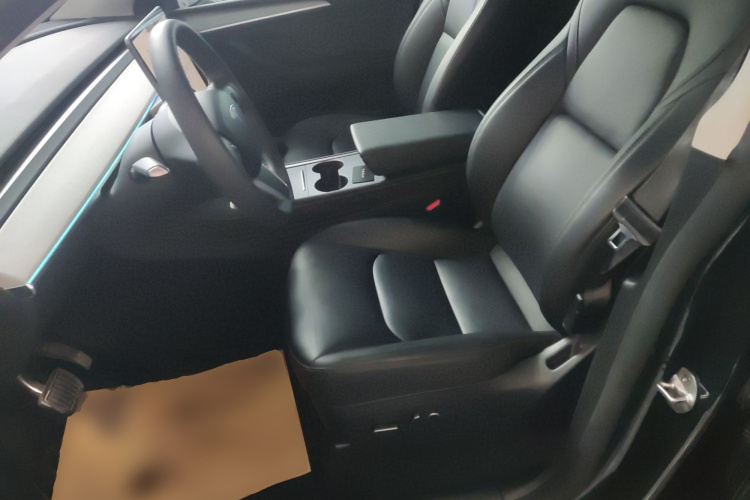 特斯拉 Model Y 2024款 后轮驱动版局部细节19