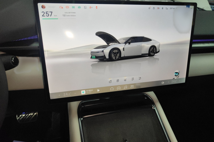 小鹏P7 2025款 702 长续航 Ultra局部细节16