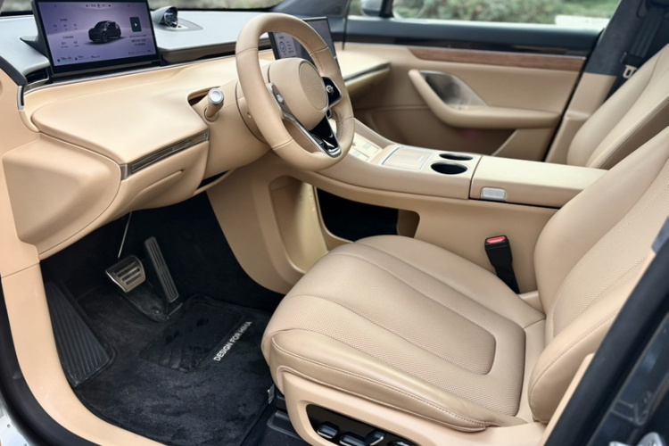 鸿蒙智行 智界R7 2025款 增程 331km Ultra中控内饰7003