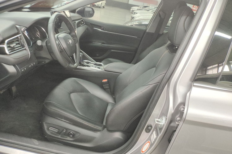 丰田 凯美瑞 2023款 2.0G 豪华版局部细节19