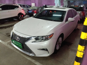 雷克萨斯ES 2015款 200 精英版