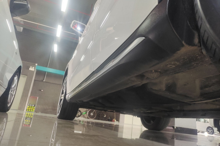 奔驰GLA 2018款 GLA 200 时尚型局部细节9002