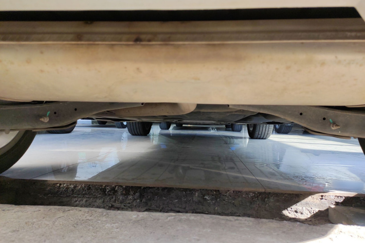 奥迪Q2L 2018款 35 TFSI 时尚致雅型 国VI局部细节9009