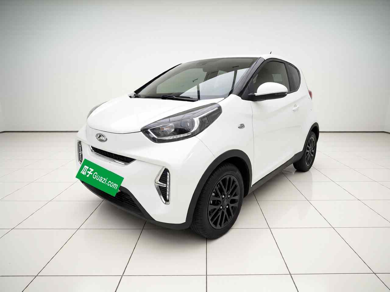 奇瑞QQ 小蚂蚁 2024款 青春版 251km 真爱版 23.99kWh(2)