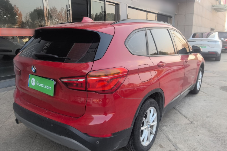 宝马X1 2016款 sDrive18Li 时尚型车身外观6005