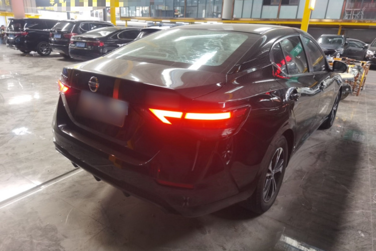 日产 轩逸 2022款 1.6L XL CVT悦享版车身外观6001