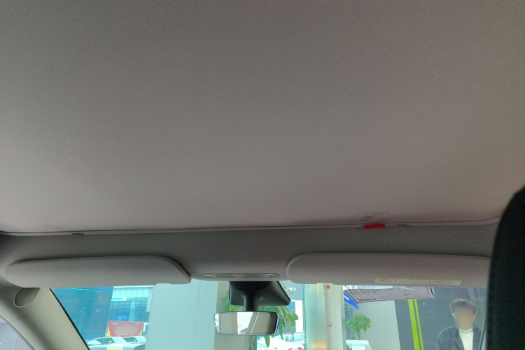 特斯拉 Model Y 2021款 标准续航后驱版局部细节22