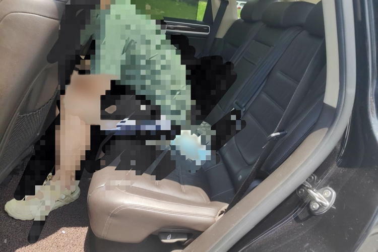 大众 途锐 2011款 3.0TSI 舒适型中控内饰7004