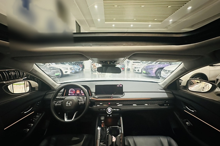 本田 雅阁 2023款 260TURBO 卓越版中控内饰7004