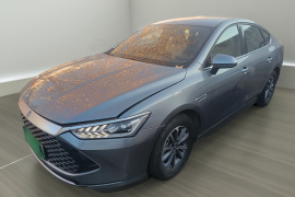 比亚迪 秦PLUS 2024款 荣耀版 DM-i 55KM领先型