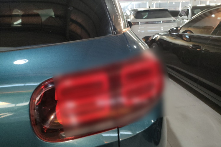 雪铁龙 天逸 C5 AIRCROSS 2017款 380THP 豪华型车身外观6006