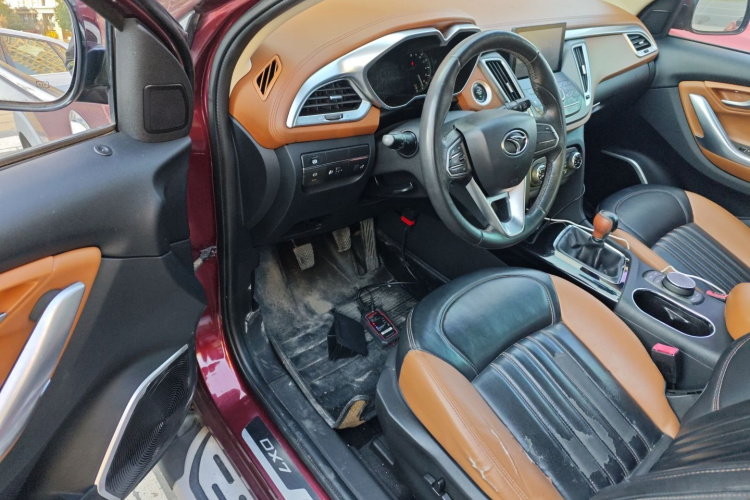 东南DX7 2015款 1.5T 手动豪华型中控内饰20