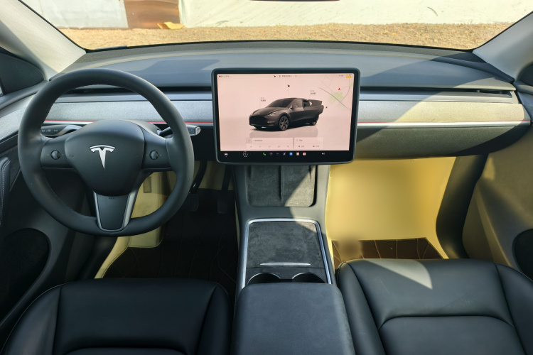 特斯拉 Model Y 2023款 后轮驱动版局部细节16