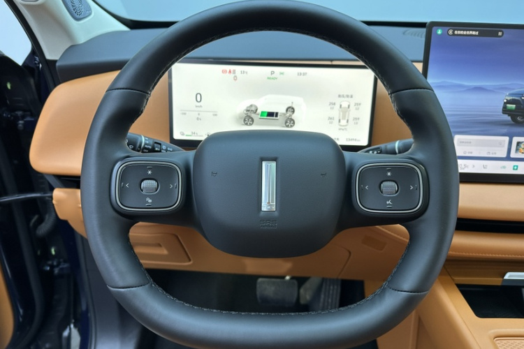 魏牌 蓝山 2025款 四驱 Max局部细节13