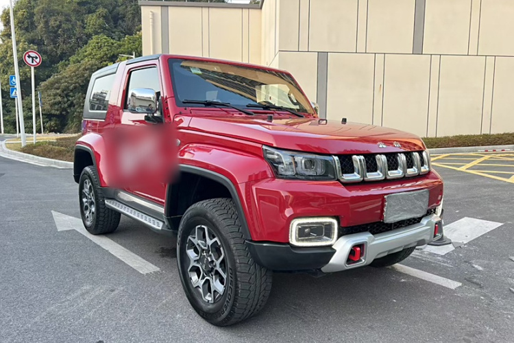 北京BJ40 2020款 2.0T 自动四驱致敬2020版侠客型车身外观6004