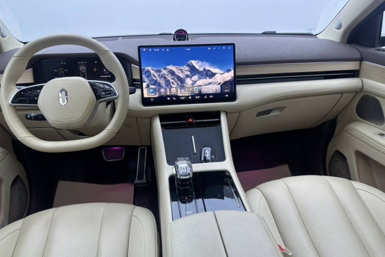 鸿蒙智行 问界M7 2024款 1.5T 智驾四驱Ultra版 5座中控内饰7003