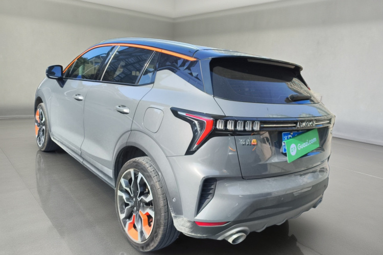 领克06 2020款 1.5T 耀Halo车身外观5