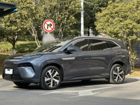 比亚迪 唐L 2025款 EV 670KM激光雷达尊享型