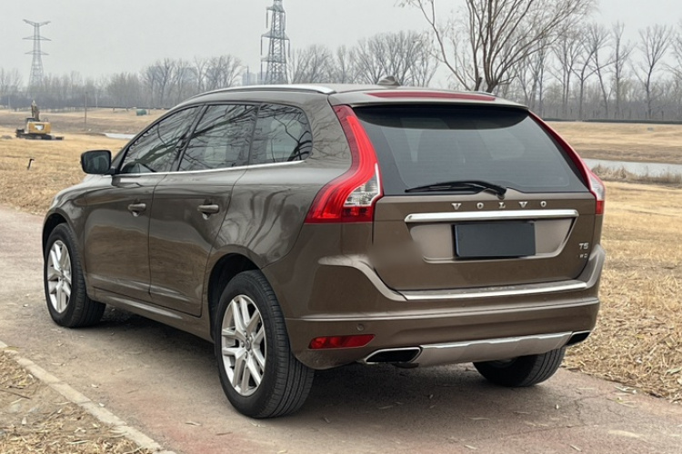 沃尔沃XC60 2017款 T5 智行版车身外观6014