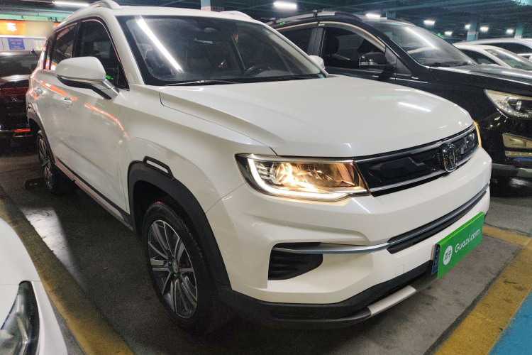 长安CS35PLUS 2019款 1.6L 自动畅联版车身外观6002