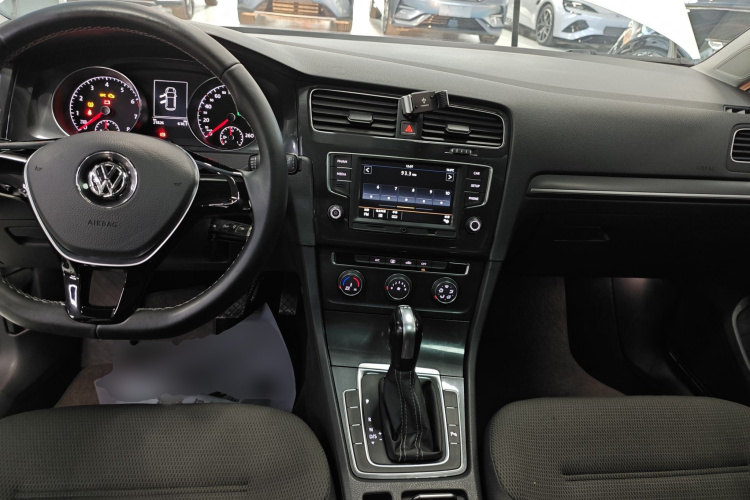 大众 高尔夫 2017款 230TSI 自动舒适百万辆纪念版中控内饰12