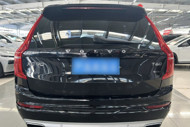 沃尔沃XC90 2018款 T6 智逸版 7座车身外观6003