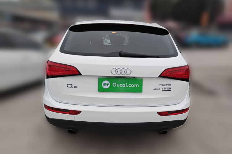 奥迪Q5 2016款 40 TFSI 技术型车身外观6