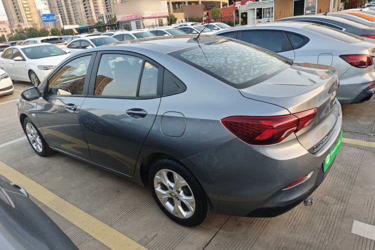 雪佛兰 科沃兹 2020款 325T 自动欣悦版车身外观6005