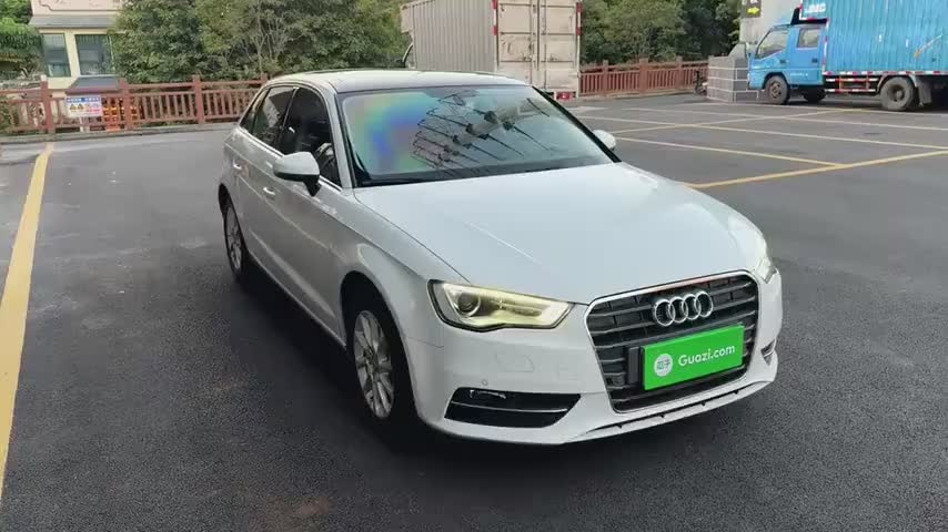 奥迪A3 2015款 Sportback 35 TFSI 百万纪念智领型实拍1