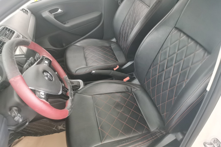 大众 Polo 2016款 1.6L 自动舒适型中控内饰19