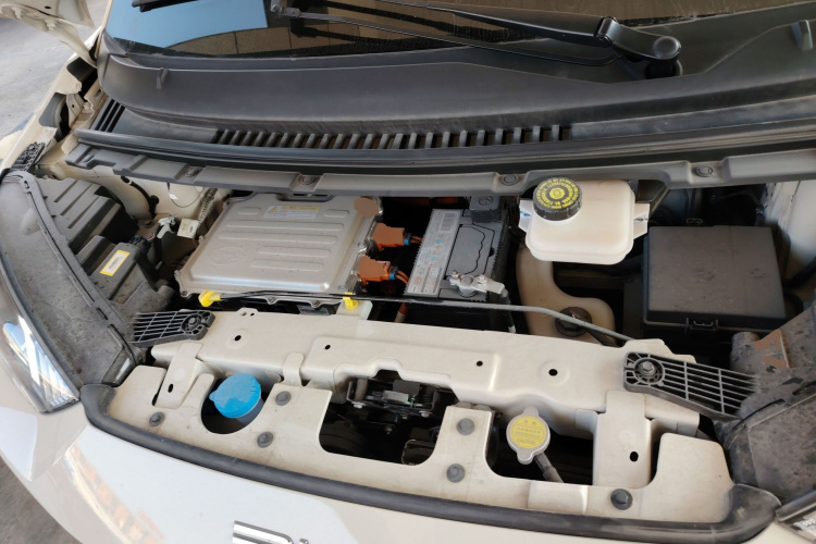 比亚迪 海鸥 2023款 自由版机舱底盘24