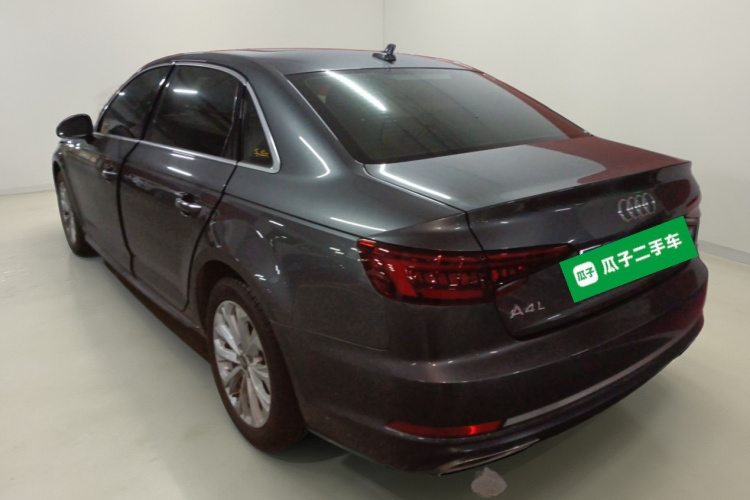 奥迪A4L 2019款 40 TFSI 进取型 国VI车身外观5