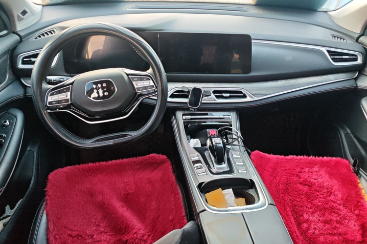 蓝电E5 2023款 1.5L DE-i 100KM臻享型 7座中控内饰12